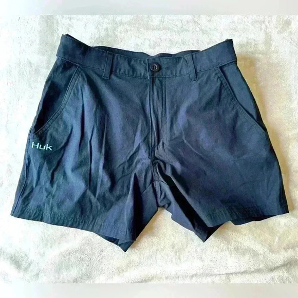 Huk Women’s Next Level Athletic Shorts Black Size Small Outdoor Wear Fishing - Picture 1 of 4